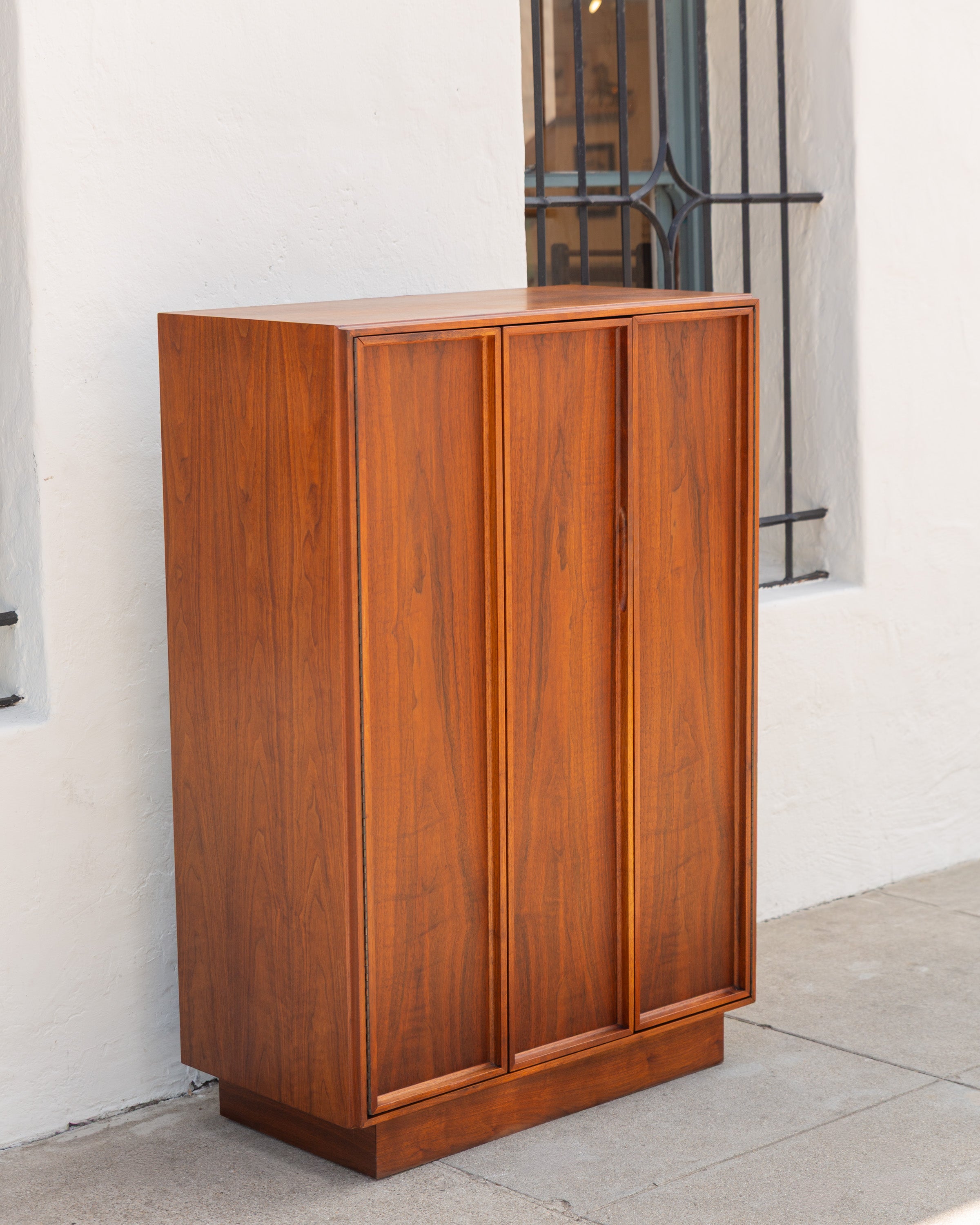 John Keal for Brown Saltman Walnut Gentleman's Chest