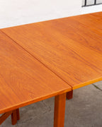 Mid Century Extendable Dining Table