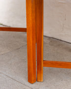 Mid Century Extendable Dining Table