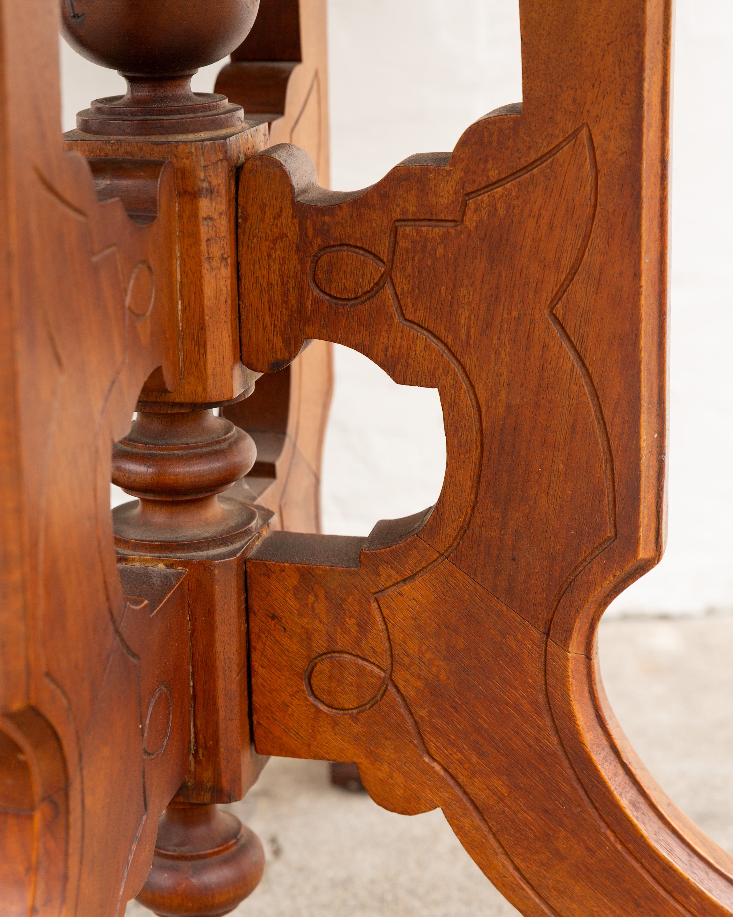Antique Victorian East Lake Table