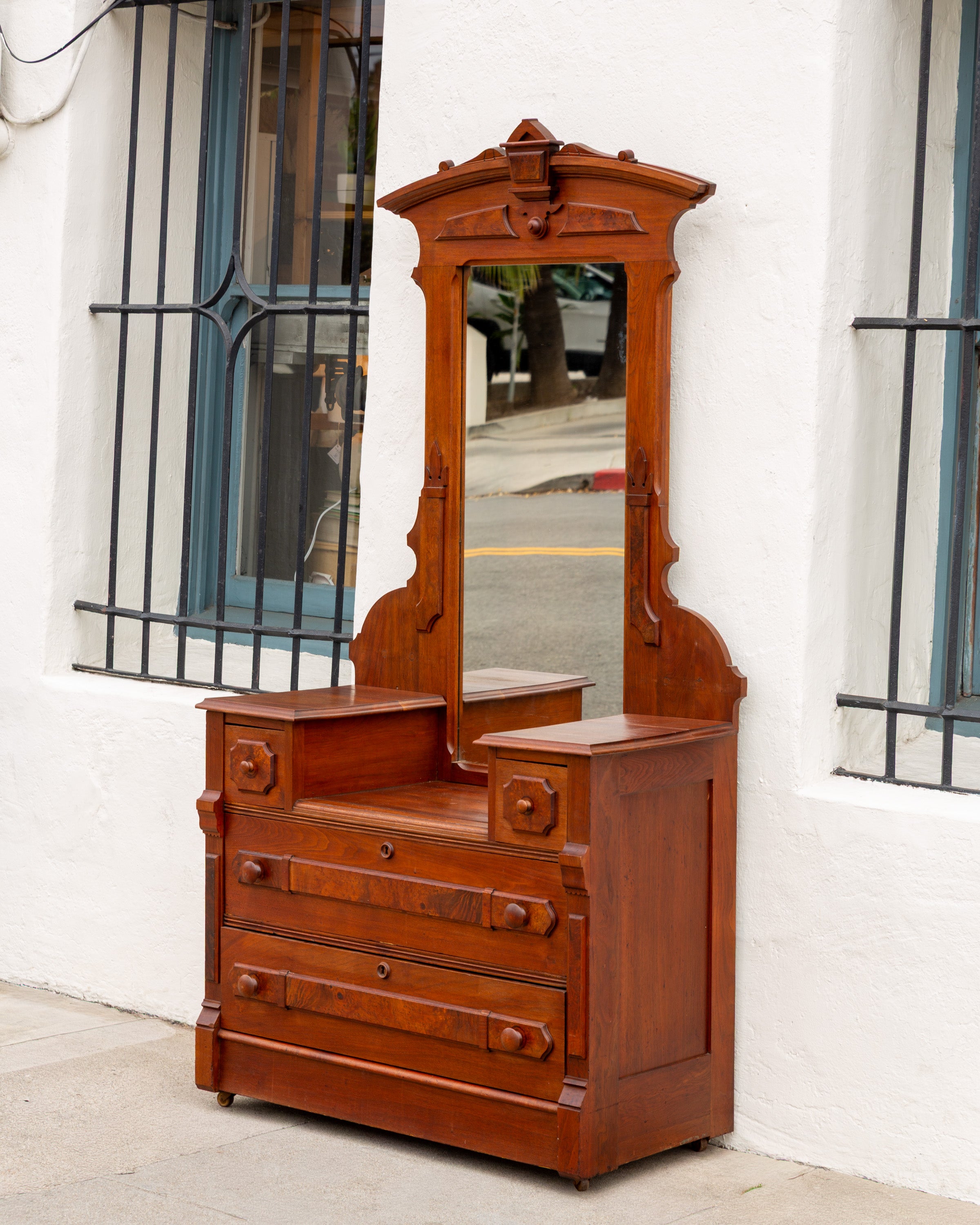 Victorian East Lake Chest of Drawers & Mirror