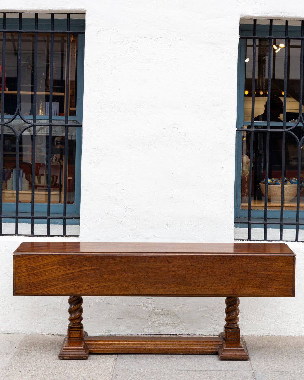 Late 1900'S Drexel Heritage Drop Leaf Harvest Table