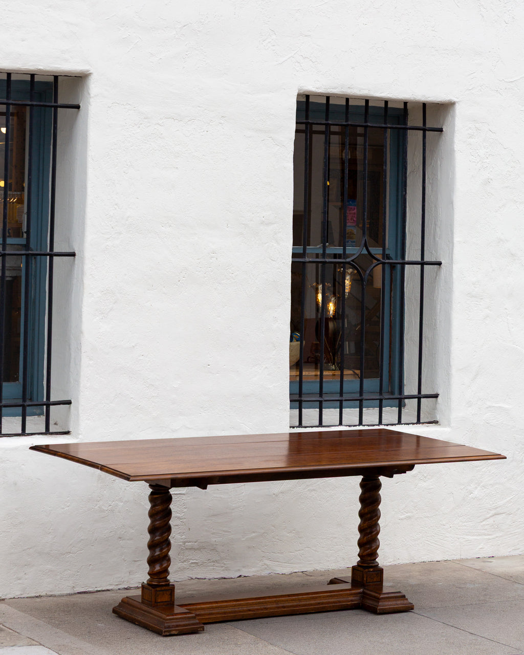 Late 1900'S Drexel Heritage Drop Leaf Harvest Table