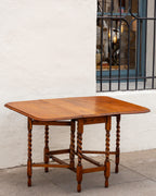 Vintage Drop Leaf Spindle Leg Table