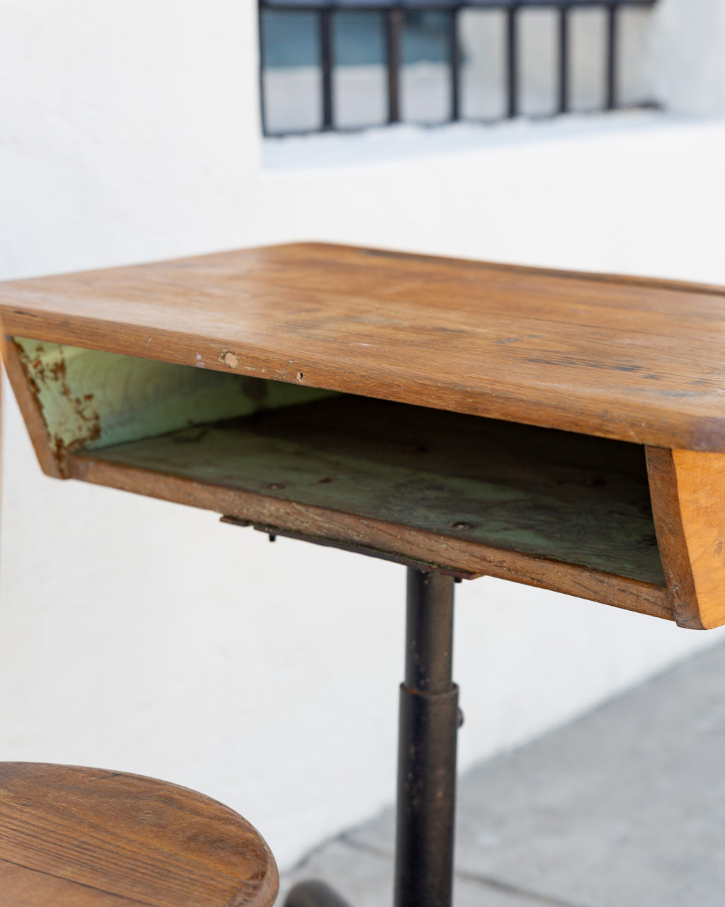 Jean Prouvé Mid-Century Student Desk in Oak and Enameled Steel