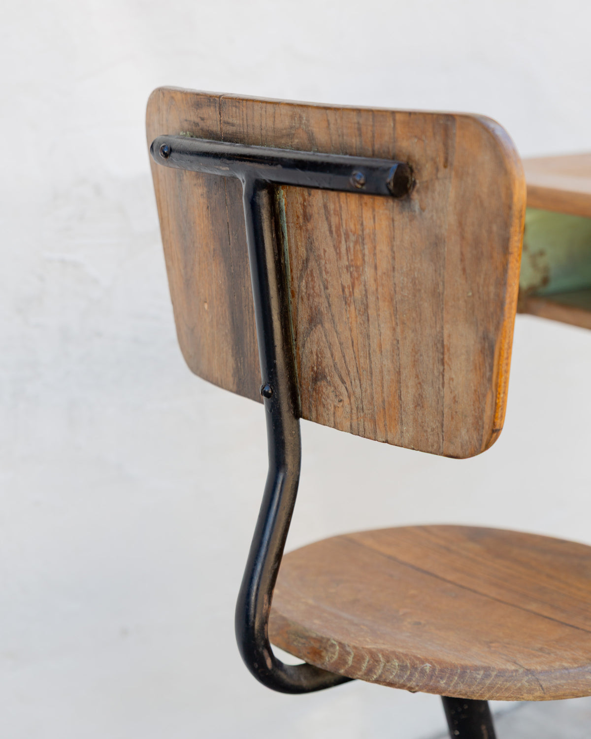 Jean Prouvé Mid-Century Student Desk in Oak and Enameled Steel