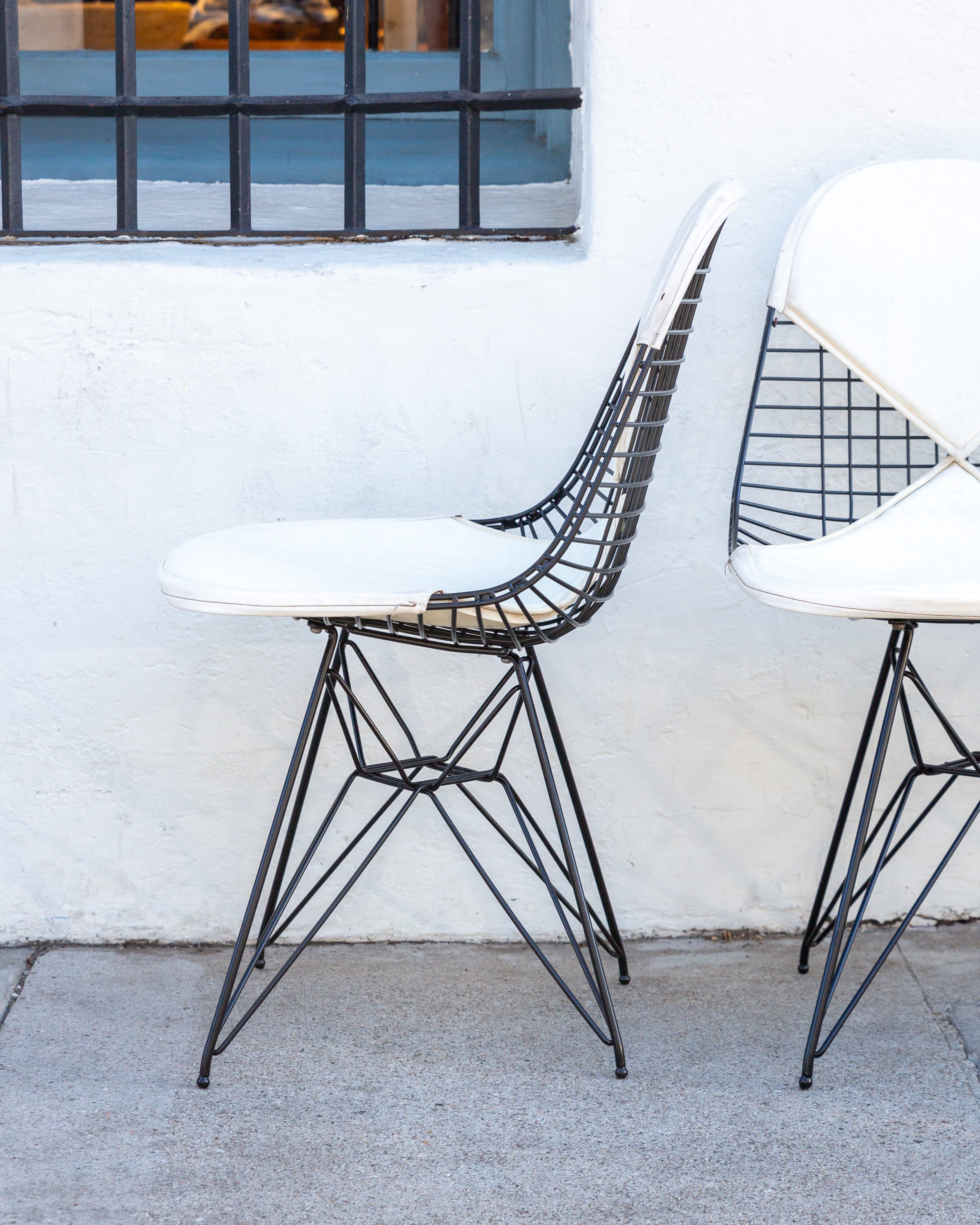 Eames DKR-2 Early 1950's New Powder Coat with Original Cushions