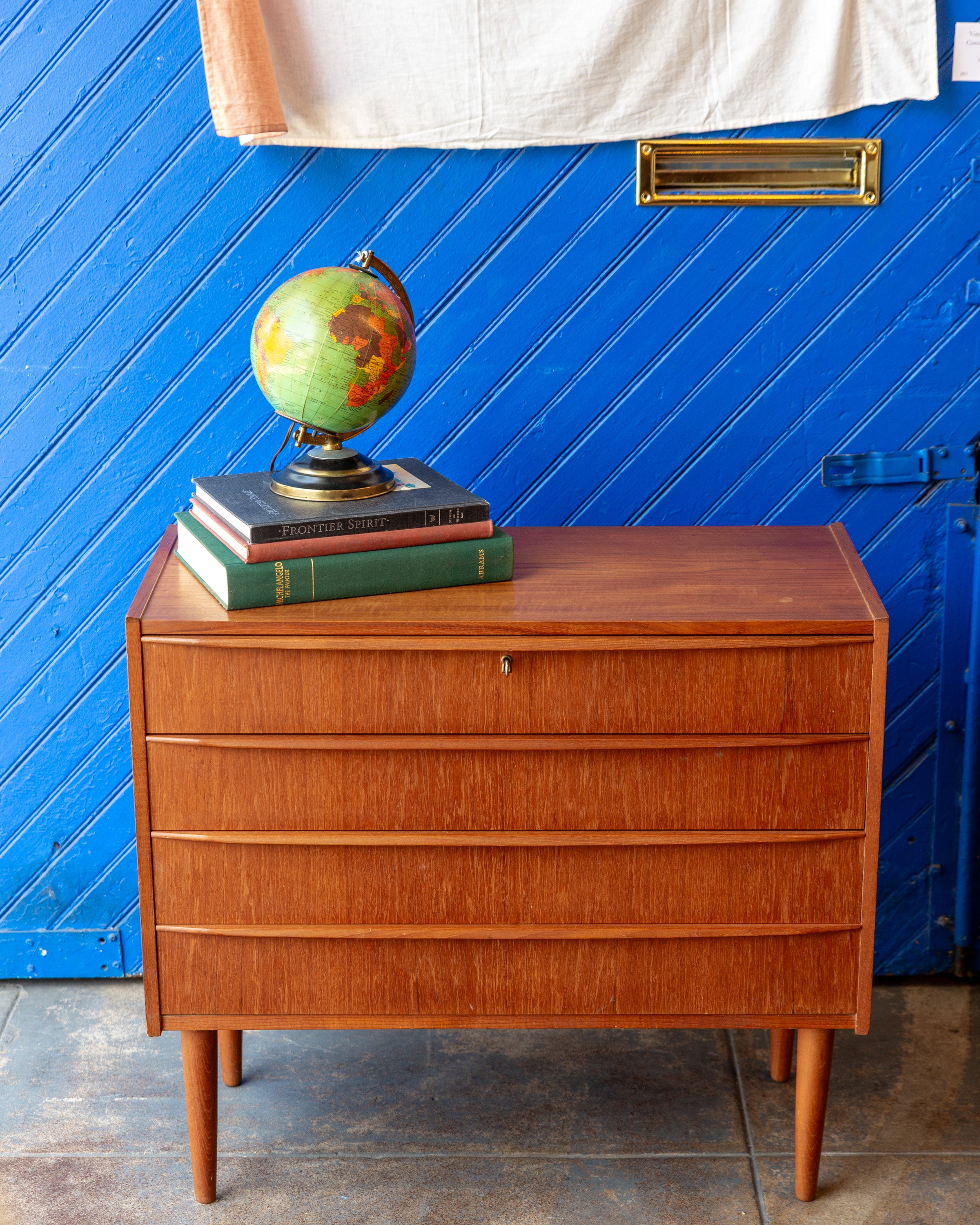 1960s Mid-Century Teak Dresser with Original Key – The Blue Door