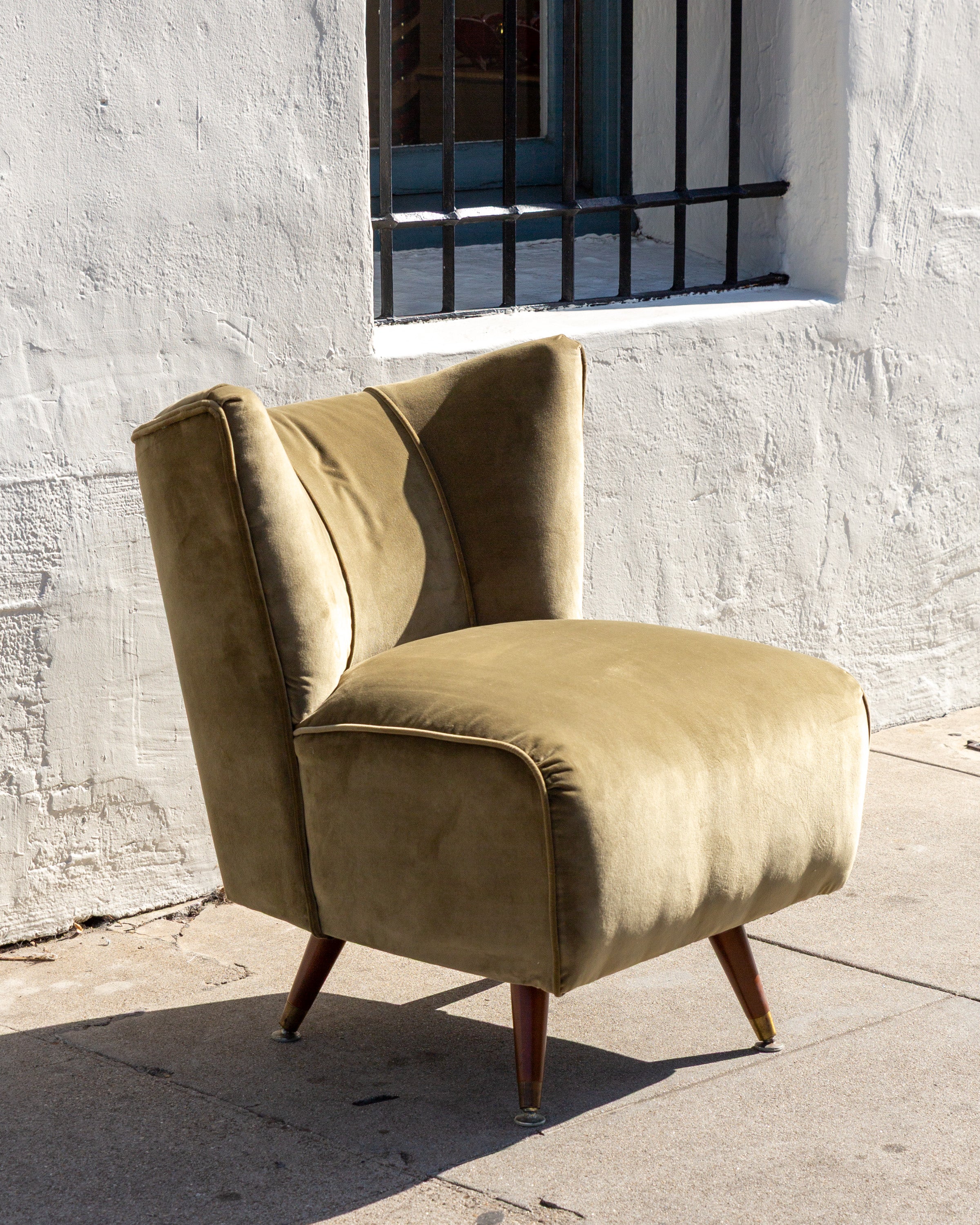 Hungarian Design Swivel Chair