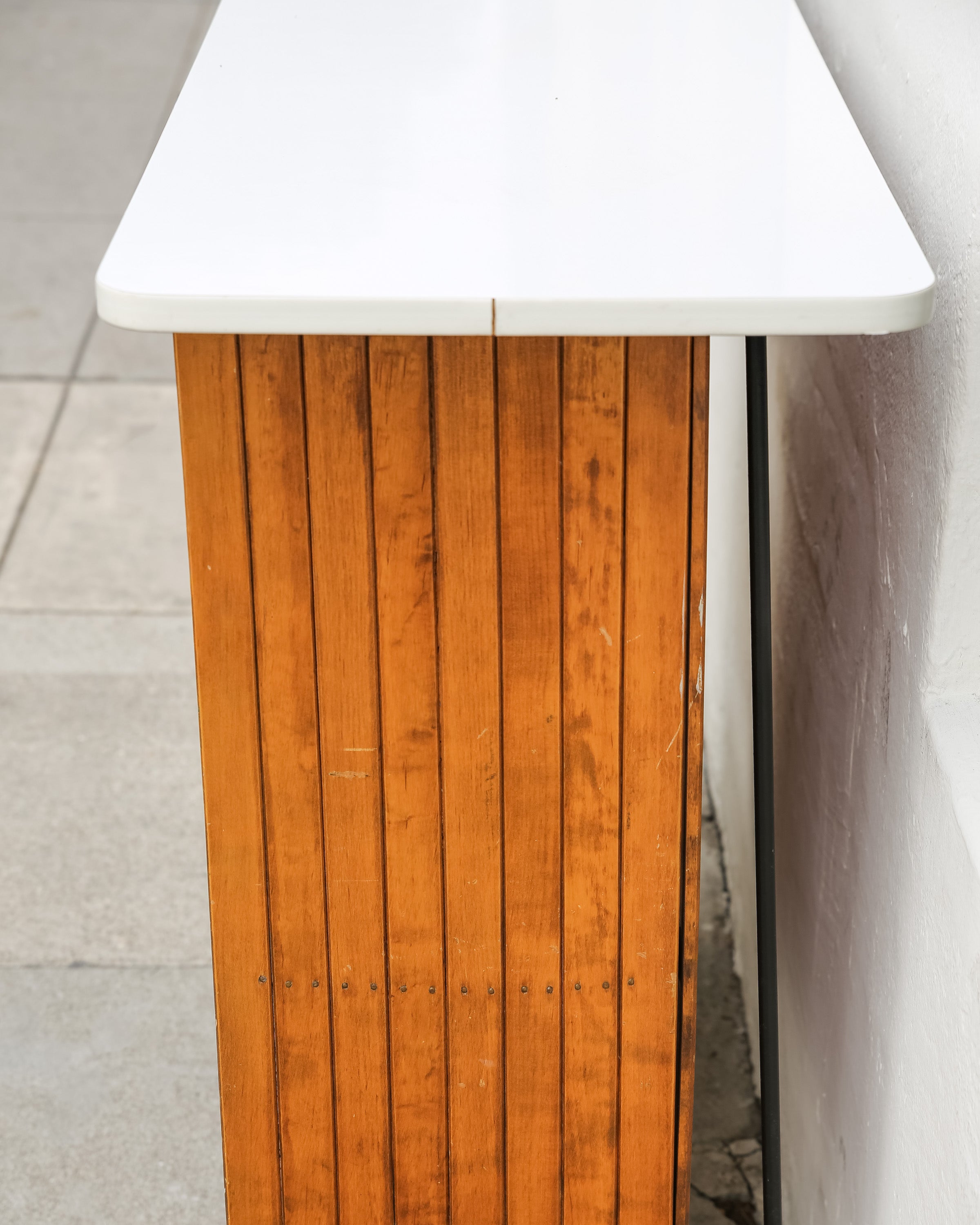 Arthur Umanoff Bar (as is)