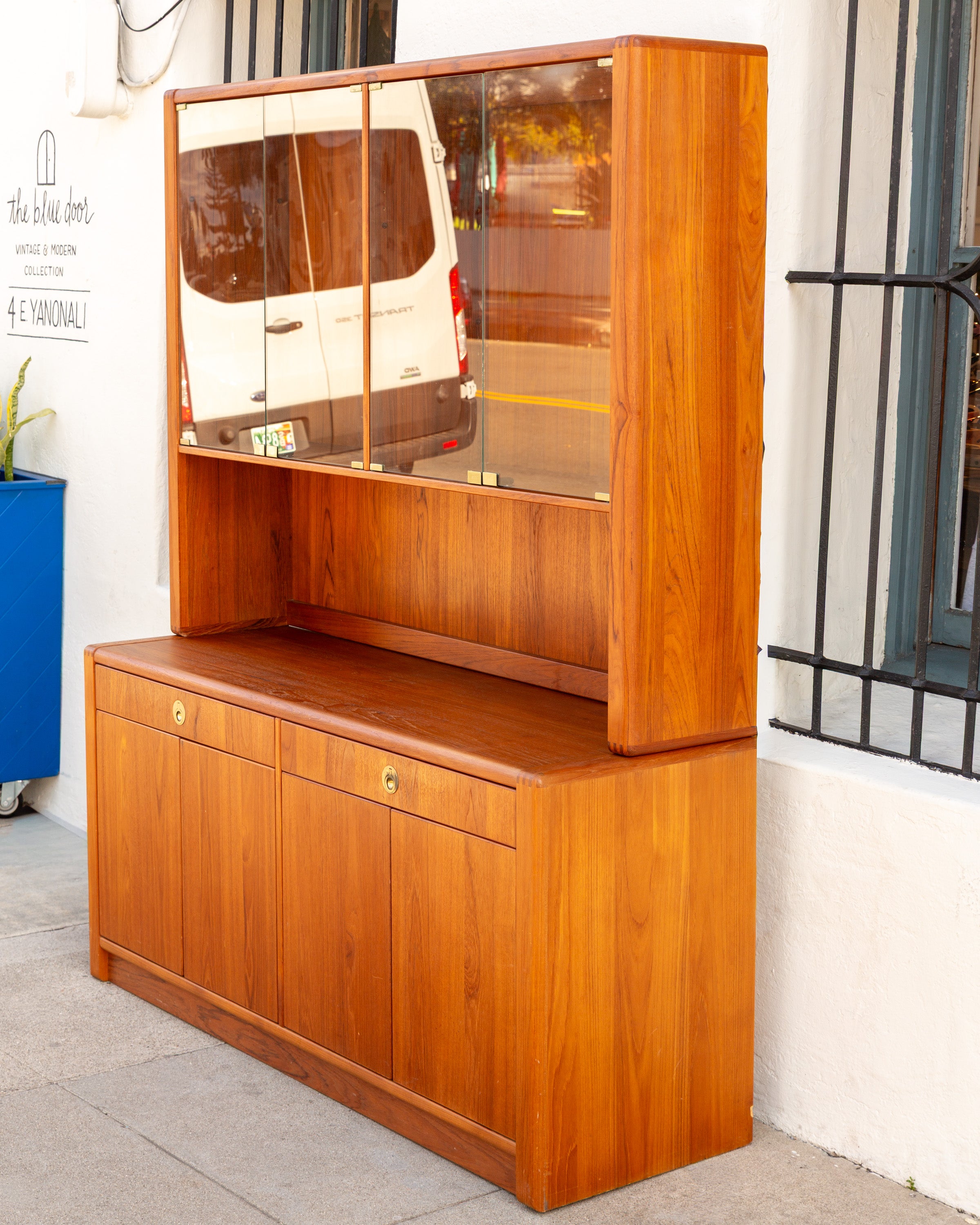 Teak D-Scan Captain Line Hutch with Adjustable Shelving