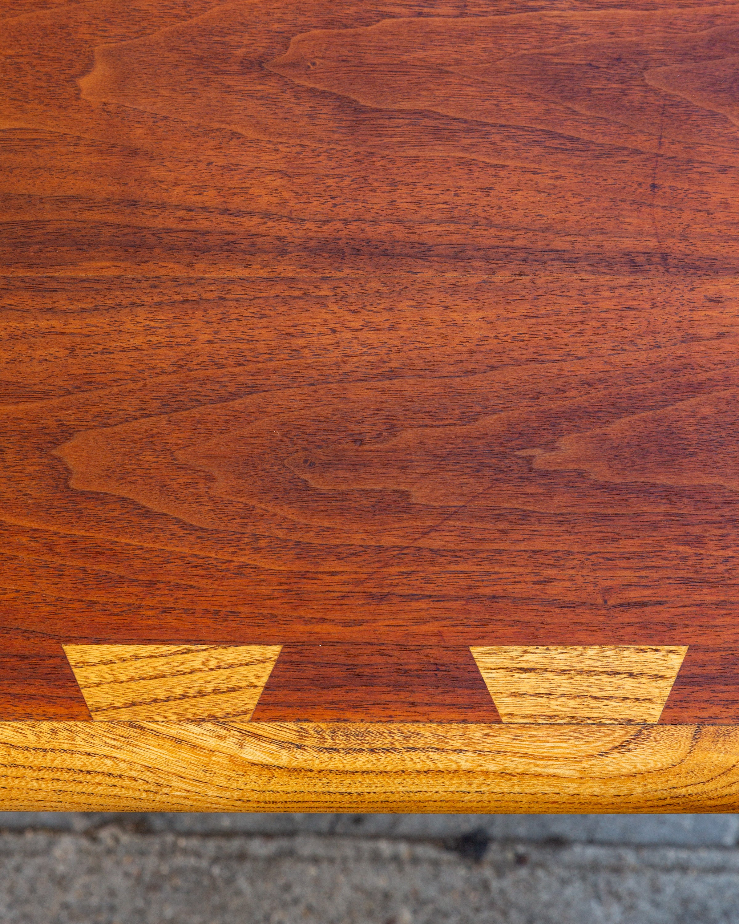 Vintage Lane Acclaim Side Table With Drawer