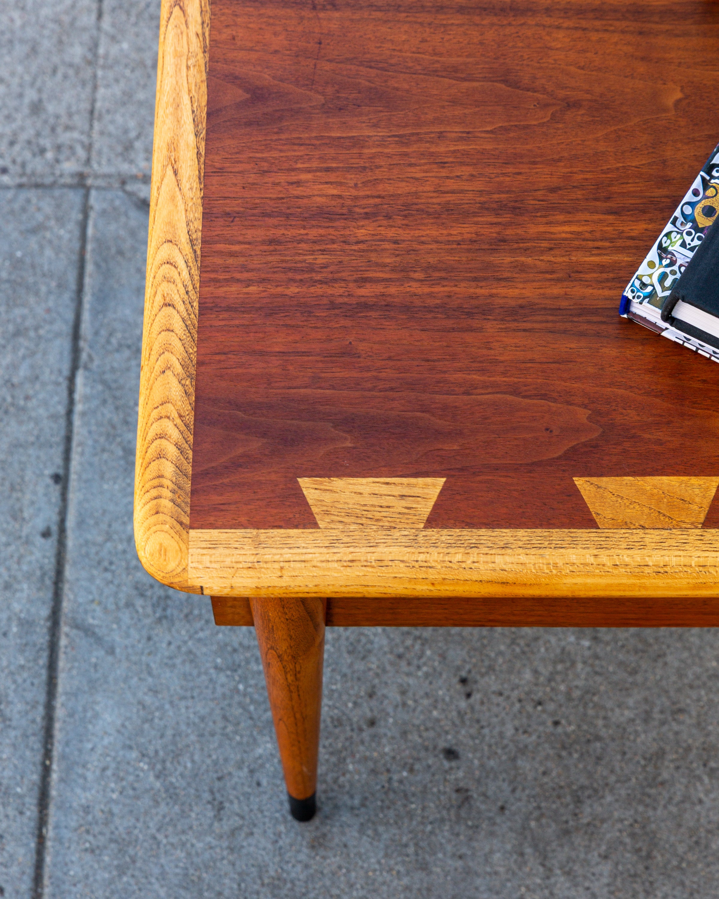 Vintage Lane Acclaim Side Table With Drawer