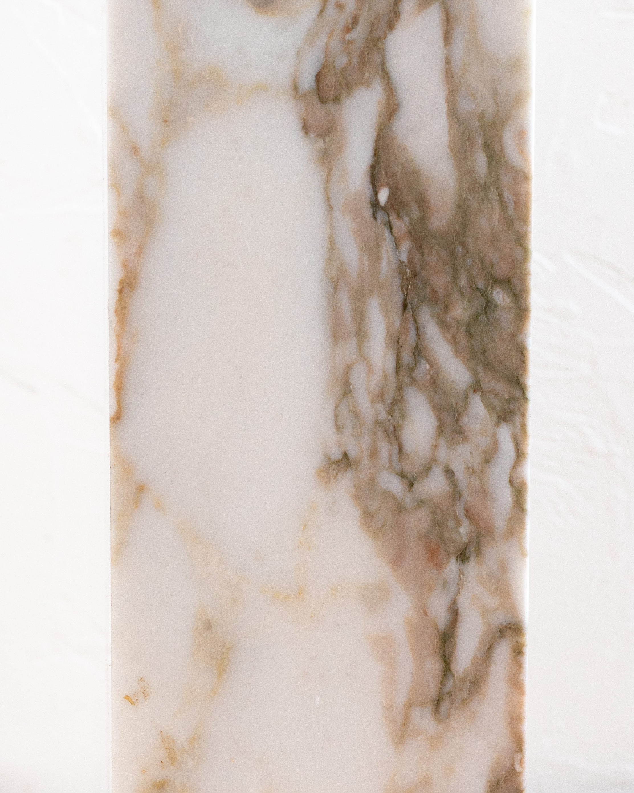 White Calcutta Marble Pair of Lamps by Robsjohn Gibbings for Hansen NYC, 1960's