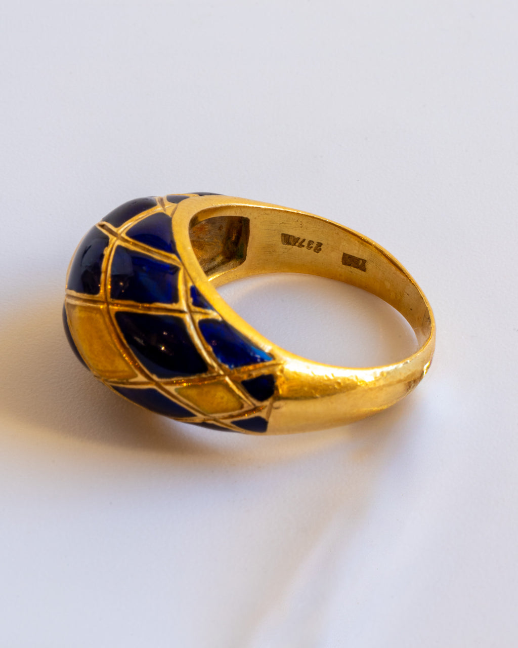 Vintage AL 237 Italian Designer 18k Enamel Ring