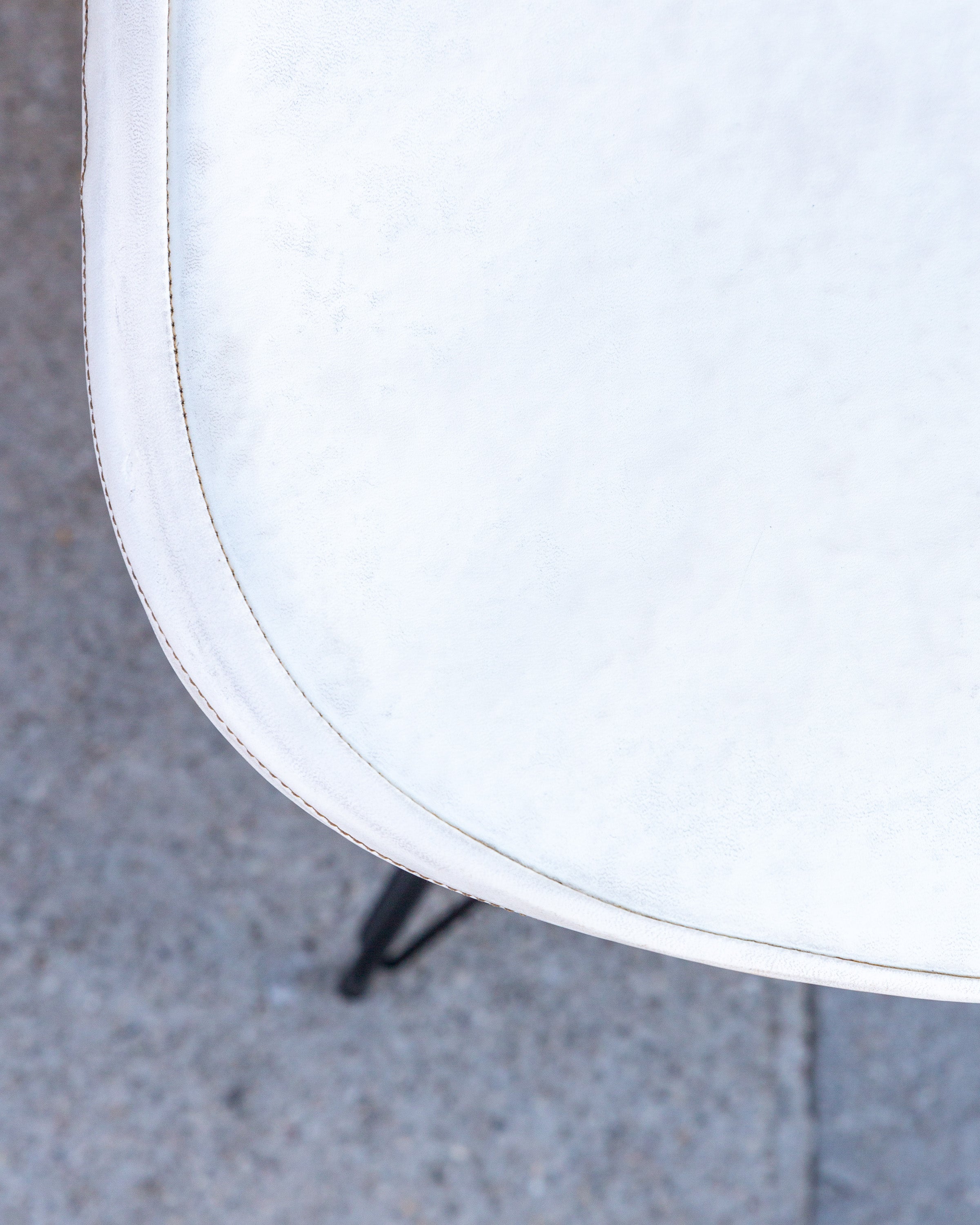 Eames DKR-2 Early 1950's New Powder Coat with Original Cushions